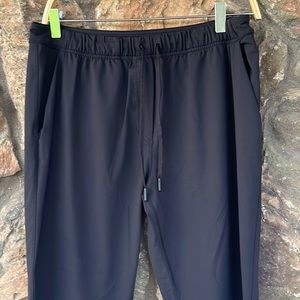 Lululemon Jet crop pants size 8